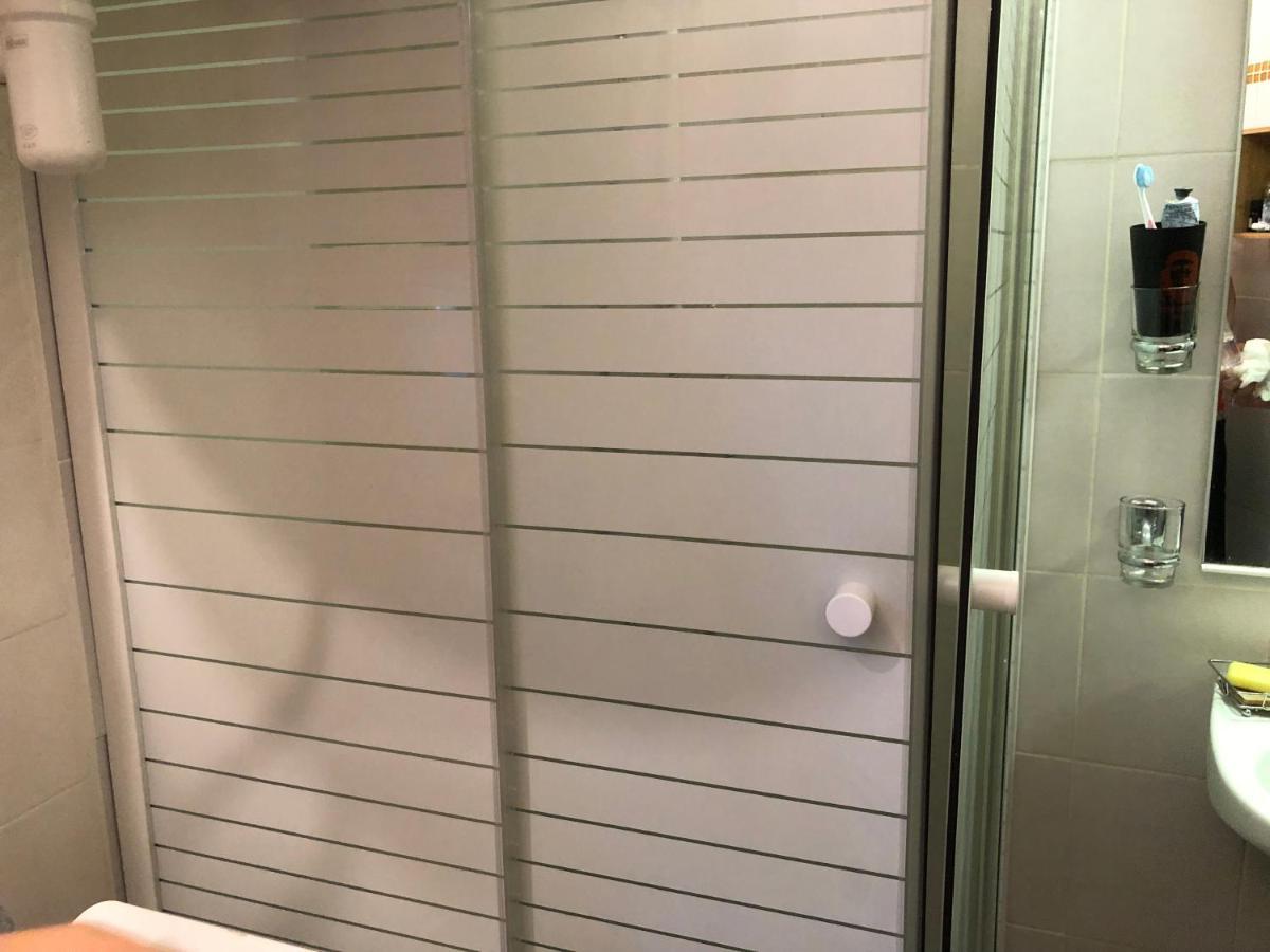 "Studio Ensoleille A Deux Pas Des Plages Avec Sa Grande Terrasse Privee !" Nizza Exterior foto